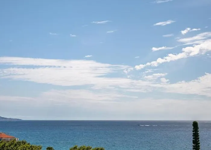 Le Coq Piacere - Garage - Ac - Wi-fi - Sea View Apartment Menton